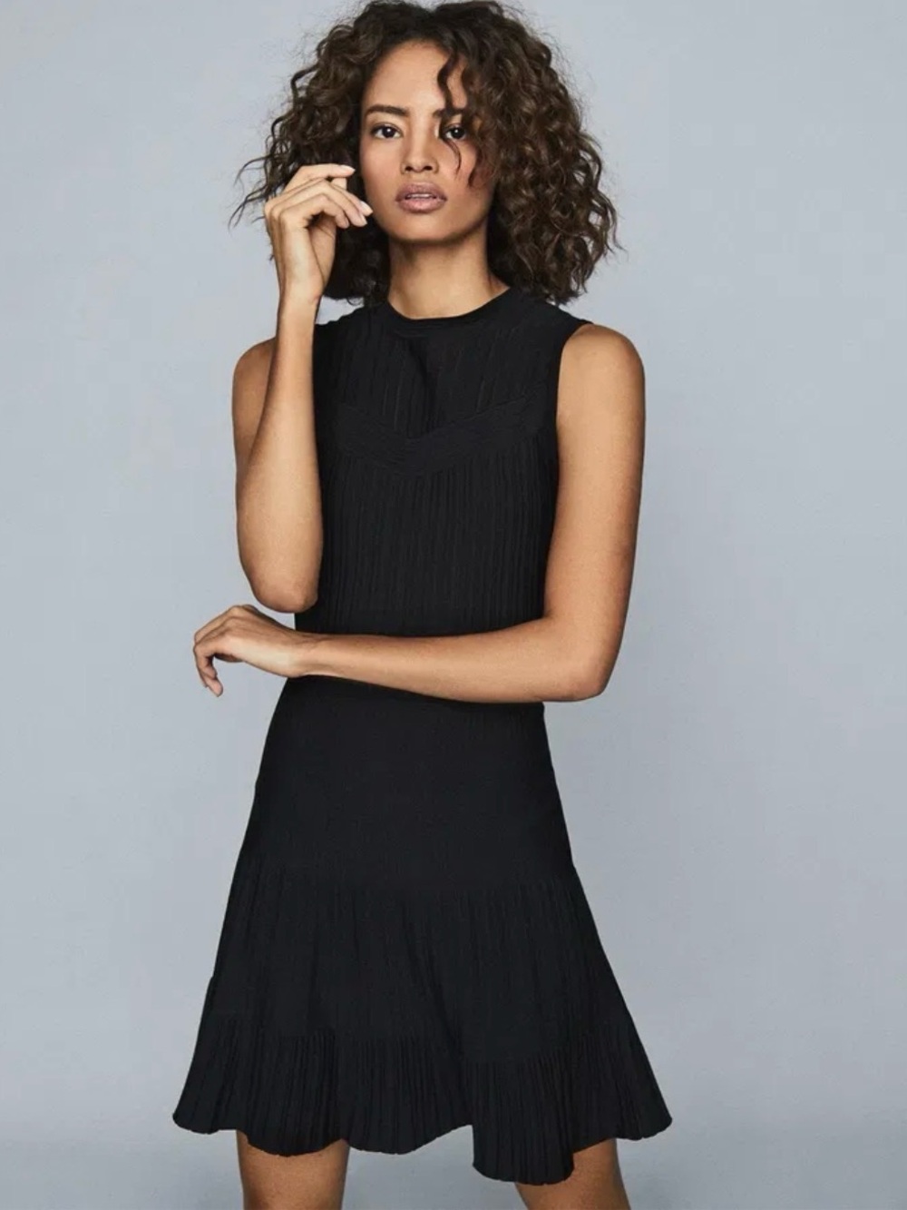 Reiss Clem Black Pleated Knit Sleeveless Tiered Mini Dress Small MSRP $395